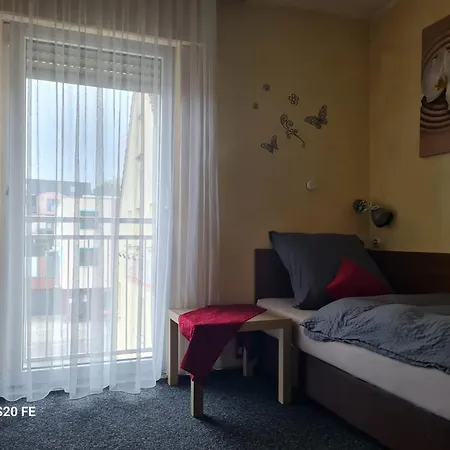 Guest house Golden Rangau & Langenzenn